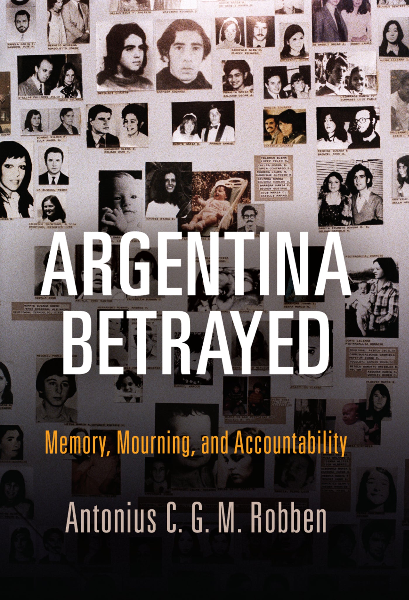 Cover image for Argentina Betrayed ISBN 9780812250053